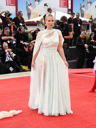 Venice, 82nd Venice International Film Festival 2025 - evening 3 - red carpet of the film After the Hunt Pictured: Lady Amelia Spencer  Copyright: xAlbertoxTerenghi PoolxPhotoxEventsx06x xipa-agency.netx xPoolxPhotoxEventsx06x IPA_Agency_IPA63583136