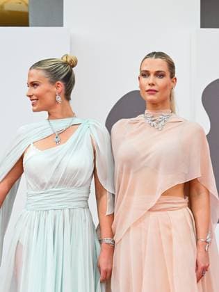 Venice, Italy: Venice, 82nd Venice International Film Festival 2025 - Evening 3 - The red carpet for the film After The Hunt. Pictured are Lady Amelia and Eliza Spencer. Venice Italy  - ZUMAp169 20250829_zea_p169_846 Copyright: xLadyxAmeliaxedxElizaxSpencerx