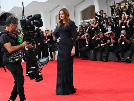 Venice, 82nd Venice International Film Festival 2025 - Evening 3 - Red Carpet for the film After The Hunt - Pictured: Julia Roberts  Copyright: xManuelexMangiarottix xipa-agency.netx xPoolxPhotoxEventsx06x IPA_Agency_IPA63583439