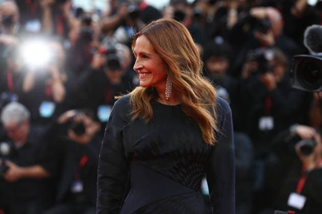 August 29, 2025, Venice, Veneto, Italy: JULIA ROBERTS on the red carpet for the After the Hunt Premiere screening at the 82nd Venice Film Festival at the Venice Lido, Italy. Venice Italy - ZUMAc179 20250829_zep_c179_129 Copyright: xMickaelxChavetx