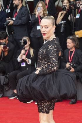 After The Hunt Red Carpet - ?The 82nd Venice International Film Festival VENICE, ITALY - AUGUST 29: Chloé Sevigny attends the After The Hunt red carpet during the 82nd Venice International Film Festival on August 29, 2025 in Venice, Italy. Primo Barol Anadolu Venice Italy. Editorial use only. Please get in touch for any other usage.  Copyright: x2025xAnadoluxPrimoxBarolx