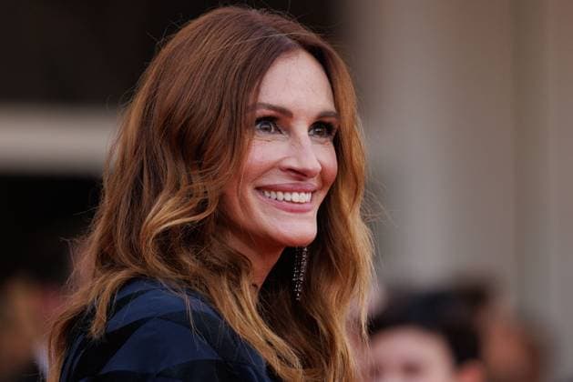 News - After The Hunt Red Carpet - The 82nd Venice International Film Festival Julia Roberts attends the After The Hunt red carpet during the 82nd Venice International Film Festival on August 29, 2025 in Venice, Italy. Photo: Cinzia Camela. Lido di Venezia Palazzo del Cinema Italy Copyright: xCinziaxCamelax xLiveMediax LPN_1998373