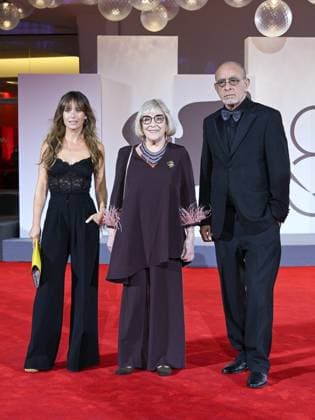 Venice, 82nd Venice International Film Festival 2025 - Evening 3 - The red carpet for the film Calle Malaga. Pictured are Carmen Maura, Ahmed Boulane, and Marta Etura.  Copyright: xManuelexMangiarottix xipa-agency.netx xPoolxPhotoxEventsx06x IPA_Agency_IPA63587591
