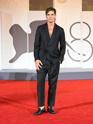 Venice, 82nd Venice International Film Festival 2025 - Evening 3 - The Red Carpet for the Film Eojjeol Suga Eopda (No Other Choice). Pictured is Alessandro Egger.  Copyright: xManuelexMangiarottix xipa-agency.netx xPoolxPhotoxEventsx06x IPA_Agency_IPA63588700