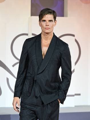 Venice, Italy: Venice, 82nd Venice International Film Festival 2025 - Evening 3 - The Red Carpet for the Film Eojjeol Suga Eopda (No Other Choice). Pictured is Alessandro Egger. Venice Italy  - ZUMAp169 20250829_zea_p169_1397 Copyright: xManuelexMangiarottix