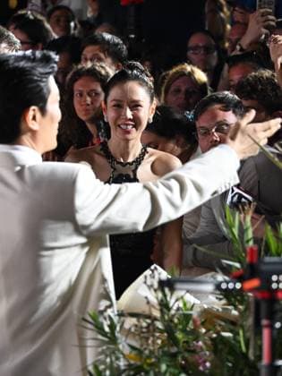 Venice, 82nd Venice International Film Festival 2025 - Evening 3 - The Red Carpet for the Film Eojjeol Suga Eopda (No Other Choice). Pictured is Son Ye-jin.  Copyright: xManuelexMangiarottix xipa-agency.netx xPoolxPhotoxEventsx06x IPA_Agency_IPA63590824