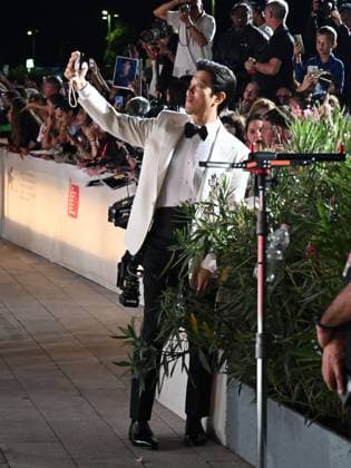 Venice, Italy: Venice, 82nd Venice International Film Festival 2025 - Evening 3 - The Red Carpet for the Film Eojjeol Suga Eopda (No Other Choice). Pictured: Park Hee-soon Venice Italy  - ZUMAp169 20250829_zea_p169_1583 Copyright: xManuelexMangiarottix