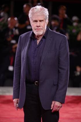 82nd Venice Film Festival - Eojjeol suga eopda (No Other Choice) VENICE, ITALY - AUGUST 29: Actor Ron Perlman attends the red carpet of the film Eojjeol suga eopda (No Other Choice) at the 82nd Venice Film Festival in Venice, Italy on August 29th, 2025. Marco Barada Anadolu Venice Italy. Editorial use only. Please get in touch for any other usage.  Copyright: x2025xAnadoluxMarcoxBaradax