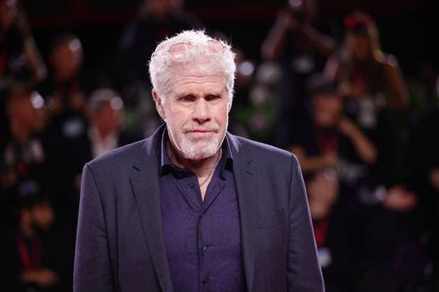 82nd Venice Film Festival - Eojjeol suga eopda (No Other Choice) VENICE, ITALY - AUGUST 29: Actor Ron Perlman attends the red carpet of the film Eojjeol suga eopda (No Other Choice) at the 82nd Venice Film Festival in Venice, Italy on August 29th, 2025. Marco Barada Anadolu Venice Italy. Editorial use only. Please get in touch for any other usage.  Copyright: x2025xAnadoluxMarcoxBaradax