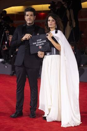 Eojjeol Suga Eopda (No Other Choice) Red Carpet - The 82nd Venice International Film Festival VENICE, ITALY - AUGUST 29: Producer Nabil Ayouch and director Maryam Touzani of the movie Calle Malaga during the Eojjeol Suga Eopda (No Other Choice) red carpet showing their support pro Palestine during the 82nd Venice International Film Festival on August 29, 2025 in Venice, Italy. Prima Barol Anadolu Venice Italy. Editorial use only. Please get in touch for any other usage.  Copyright: x2025xAnadoluxPrimaxBarolx