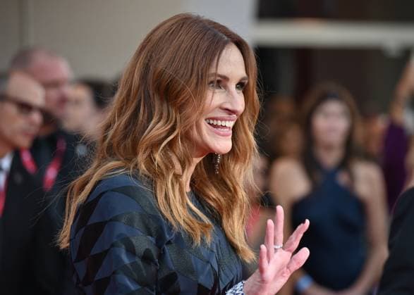 August 29, 2025, Venezia, Italy: Julia Roberts attends the red carpet of the movie After the hunt at 82nd Venice Film Festival. Venezia Italy - ZUMAs197 20250829_aaa_s197_378 Copyright: xAntoninoxD Espositox