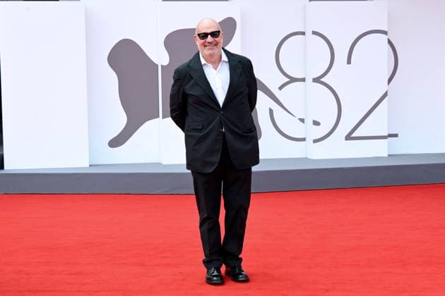 Venice, Italy: Venice, 82nd Venice International Film Festival 2025, - Evening 5 - Red Carpet film: Under the Clouds Pictured: Gianfranco Rosi Venice Italy  - ZUMAp169 20250830_zea_p169_980 Copyright: xAlbertoxTerenghi PoolxxEvenx