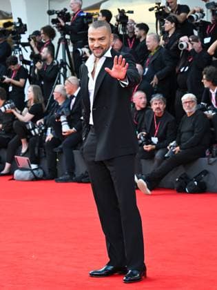 Venice, Italy: Venice, 82nd Venice International Film Festival 2025 - Evening 4 - Red Carpet for the Film Frankenstein. Pictured: Jesse Williams Venice Italy  - ZUMAp169 20250830_zea_p169_1187 Copyright: xManuelexMangiarottix
