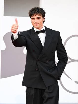 Venice, 82nd Venice International Film Festival 2025 - Evening 4 - Red Carpet for the film Frankenstein. Pictured: Jacob Elordi  Copyright: xManuelexMangiarottix xipa-agency.netx xPoolxPhotoxEventsx06x IPA_Agency_IPA63678032