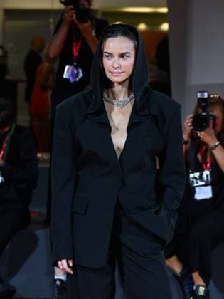 Venice, ITALY: Venice, 82nd Venice International Film Festival 2025 - Evening 4 - Red Carpet for the film The Valley of Smiles - Pictured: Kasia Smutniak Venice ITALY  - ZUMAp169 20250830_zea_p169_1933 Copyright: xManuelexMangiarottix