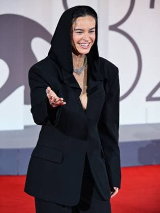 Venice, ITALY: Venice, 82nd Venice International Film Festival 2025 - Evening 4 - Red Carpet for the film The Valley of Smiles - Pictured: Kasia Smutniak Venice ITALY  - ZUMAp169 20250830_zea_p169_1925 Copyright: xManuelexMangiarottix