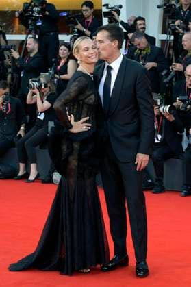 Molly Sims mit Ehemann Scott Stuber bei der Premiere des Kinofilms Frankenstein auf der Biennale di Venezia 2025 82. Internationale Filmfestspiele von Venedig im Palazzo del Cinema. Venedig, 30.08.20