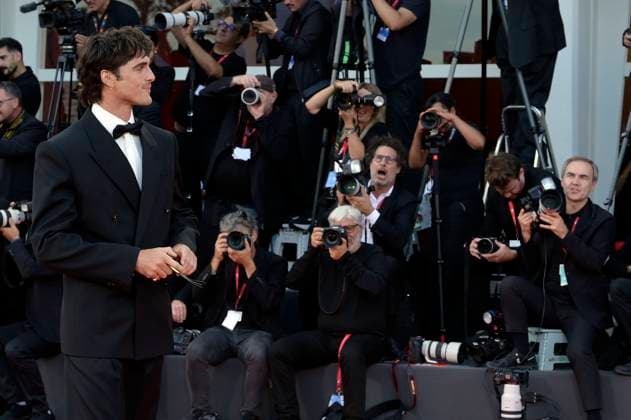 Jacob Elordi bei der Premiere des Kinofilms Frankenstein auf der Biennale di Venezia 2025 82. Internationale Filmfestspiele von Venedig im Palazzo del Cinema. Venedig, 30.08.20