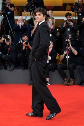 Jacob Elordi bei der Premiere des Kinofilms Frankenstein auf der Biennale di Venezia 2025 82. Internationale Filmfestspiele von Venedig im Palazzo del Cinema. Venedig, 30.08.20