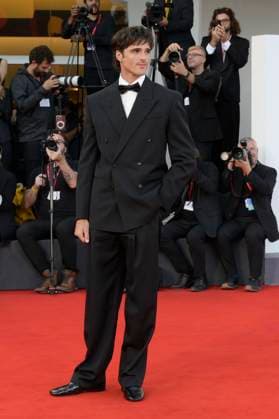 Jacob Elordi bei der Premiere des Kinofilms Frankenstein auf der Biennale di Venezia 2025 82. Internationale Filmfestspiele von Venedig im Palazzo del Cinema. Venedig, 30.08.20