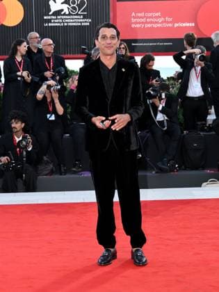 Venice, 82nd Venice International Film Festival 2025 - Evening 4 - KINEO AWARD red carpet Pictured: Corrado Fortuna  Copyright: xAlbertoxTerenghi PoolxPhotoxEventsx06x xipa-agency.netx xPoolxPhotoxEventsx06x IPA_Agency_IPA63696537