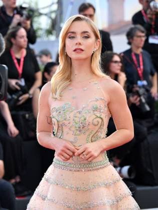 Venice, Italy: Venice, 82nd Venice International Film Festival 2025 - evening 4 - red carpet of the film Frankenstein Pictured: Clara Galle Venice Italy  - ZUMAp169 20250830_zea_p169_2320 Copyright: xAlbertoxTerenghi PoolxxEvenx