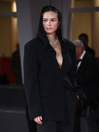 Venice, Italy: Venice, 82nd Venice International Film Festival 2025 - Evening 4 - Red Carpet for the film Valley of Smiles. Pictured: Kasia Smutniak Venice Italy  - ZUMAp169 20250830_zea_p169_1791 Copyright: xSimonexComix