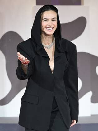 Venice, Italy: Venice, 82nd Venice International Film Festival 2025 - Evening 4 - Red Carpet for the film Valley of Smiles. Pictured: Kasia Smutniak Venice Italy  - ZUMAp169 20250830_zea_p169_1809 Copyright: xSimonexComix