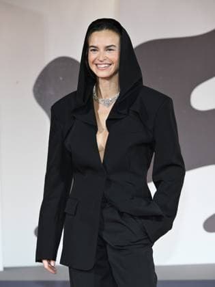 Venice, Italy: Venice, 82nd Venice International Film Festival 2025 - Evening 4 - Red Carpet for the film Valley of Smiles. Pictured: Kasia Smutniak Venice Italy  - ZUMAp169 20250830_zea_p169_1815 Copyright: xSimonexComix