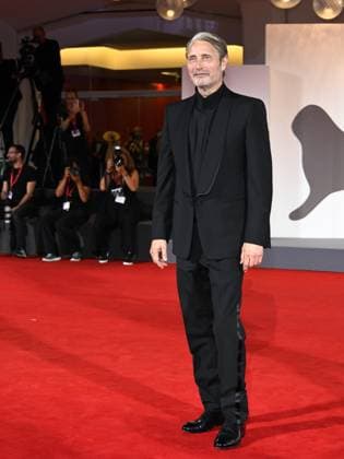 Venice, Italy: Venice, 82nd Venice International Film Festival 2025 - Evening 4 - Red Carpet for The Last Viking . Pictured: Mads Mikkelsen Venice Italy  - ZUMAp169 20250830_zea_p169_1894 Copyright: xSimonexComix
