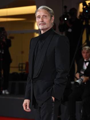 Venice, Italy: Venice, 82nd Venice International Film Festival 2025 - Evening 4 - Red Carpet for The Last Viking . Pictured: Mads Mikkelsen Venice Italy  - ZUMAp169 20250830_zea_p169_1898 Copyright: xSimonexComix