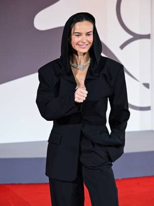 Venice, ITALY: Venice, 82nd Venice International Film Festival 2025 - Evening 4 - Red Carpet for the film The Valley of Smiles - Pictured: Kasia Smutniak Venice ITALY  - ZUMAp169 20250830_zea_p169_1916 Copyright: xManuelexMangiarottix
