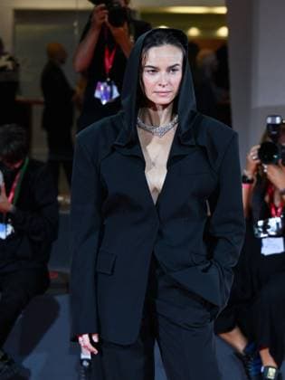 Venice, ITALY: Venice, 82nd Venice International Film Festival 2025 - Evening 4 - Red Carpet for the film The Valley of Smiles - Pictured: Kasia Smutniak Venice ITALY  - ZUMAp169 20250830_zea_p169_1956 Copyright: xManuelexMangiarottix