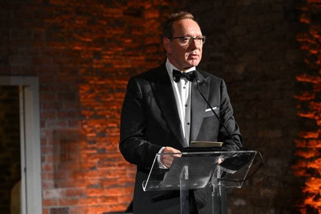 Venice - Better World Fund Charity Dinner Kevin Spacey at the Better World Fund charity dinner ahead of Venice International Film Festival in Venice, Italy on August 30, 2025. Photo by Julien Reynaud APS-Medias ABACAPRESS.COM Venice Italy  Copyright: xReynaudxJulien APS-Medias ABACAx