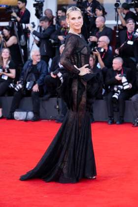 Frankenstein Red Carpet - The 82nd Venice International Film Festival Molly Sims during the Frankenstein red carpet during the 82nd Venice International Film Festival on August 30, 2025 in Venice, Italy. Venice Italy  Copyright: xDanielexCifalÃ x originalFilename: cifala-notitle250830_npDGs.jpg