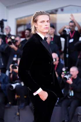 Frankenstein Red Carpet - The 82nd Venice International Film Festival Taras Romanov during the Frankenstein red carpet during the 82nd Venice International Film Festival on August 30, 2025 in Venice, Italy. Venice Italy  Copyright: xDanielexCifalÃ x originalFilename: cifala-notitle250830_npvmS.jpg