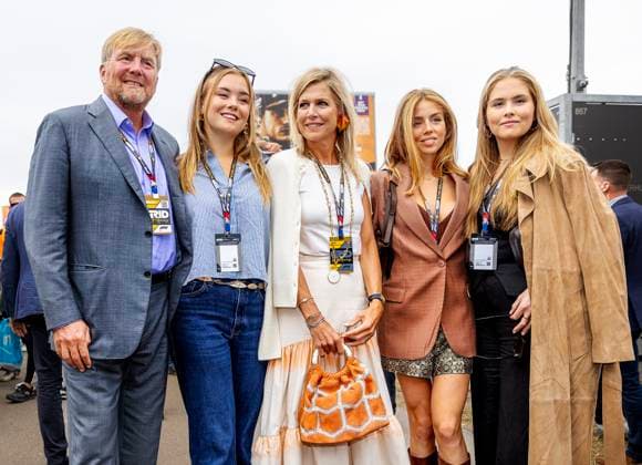 31-08-2025 Zandvoort King Willem-Alexander and Princess Ariane and Queen Maxima and Princess Alexia and Princess Amalia at the F1 Grand Prix of The Netherlands at Circuit Zandvoort. Â  Copyright: xPPEx