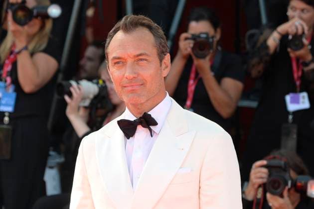 The wizard of Kremlin mivie red carpet in Venice Lido, Italy - 31 Aug 2025 Jude Law attends the red carpet of movie the wizard of Kremlin at 82 Venice Film Festival at Palazzo del cinema. Venice Lido Italy Copyright: xMarioxCartellix xSOPAxImagesx _DSC0353
