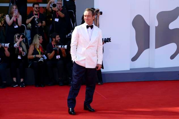 Jude Law bei der Premiere des Kinofilms La Mage du Kremlin The Wizard of the Kremlin auf der Biennale di Venezia 2025 82. Internationale Filmfestspiele von Venedig im Palazzo del Cinema. Venedig, 31.08.2025
