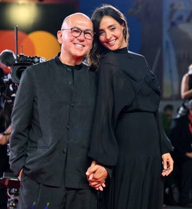 August 31, 2025, Venice, ITALY: Italian actor Ambra Angiolini (R) and Turkish director Ferzan Ozpetek (L) attend the red carpet of the Filming Italy Venice Awards at the 82nd Venice Film Festival in Venice, Italy, 31 August 2025. The movie is presented in official competition Venezia 82 at the festival running from 27 August to 06 September 2025. ANSA ETTORE FERRARI. Venice ITALY  - ZUMAa110 20250831_zaf_a110_080 Copyright: xEttorexFerrarix