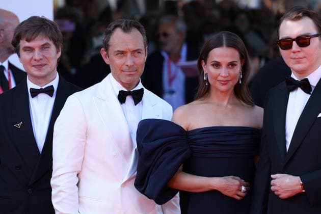 The Wizard of the Kremlin premiere in Venice Tom Sturridge, Jude Law, Alicia Vikander and Paul Dano The Wizard of the Kremlin premiere, 82nd Venice International Film Festival, Venice, Italy - 31 August 2025. CAP GOL GOL Venice Italy Copyright: xRickxGold CapitalxPicturesx