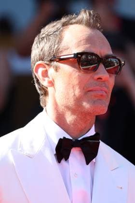 The Wizard of the Kremlin premiere in Venice Jude Law The Wizard of the Kremlin premiere, 82nd Venice International Film Festival, Venice, Italy - 31 August 2025. CAP GOL GOL Venice Italy Copyright: xRickxGold CapitalxPicturesx
