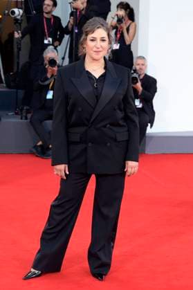 Mayim Bialik bei der Premiere des Kinofilms Father Mother Sister Brother auf der Biennale di Venezia 2025 82. Internationale Filmfestspiele von Venedig im Palazzo del Cinema. Venedig, 31.08.2025