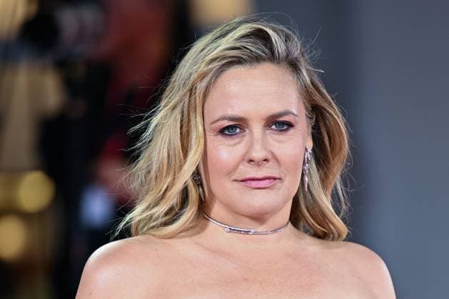 Venice Father Mother Sister Brother Premiere AM Alicia Silverstone attending the Father Mother Sister Brother Premiere as part of the 82nd Venice International Film Festival at the Lido in Venice, Italy on August 31, 2025. Photo by Aurore Marechal ABACAPRESS.COM Venice Italy  Copyright: xMarechalxAurore ABACAx