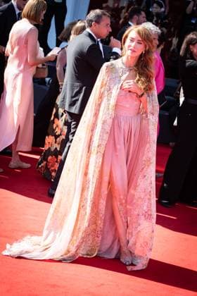 The Wizard of the Kremlin Red Carpet - The 82nd Venice International Film Festival - 31 Aug 2025 A guest attends The Wizard of the Kremlin red carpet during The 82nd Venice International Film Festival. Venice Italy Copyright: xLoredanaxSangiulianox xSOPAxImagesx LSangiuliano-2132