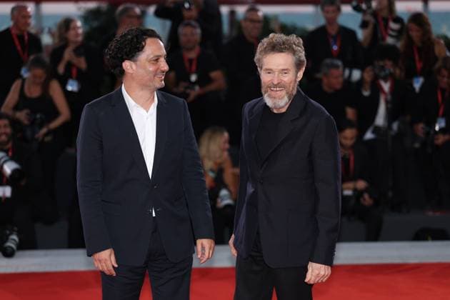 red carpet of the film Father Mother Sister Brother during the 82nd Venice Film Festival in Venice, Italy - 31 Aug 2025 Argentinian director Gaston Solnicki and American actor Willem Dafoe attend the red carpet of the film Father Mother Sister Brother at the Palazzo del Cinema during the 82nd Venice Film Festival. Venice Italy Copyright: x xMarcoxBaradax xSOPAxImagesx REDCARPETMOTHERFATHERSISTERBROTHER-49