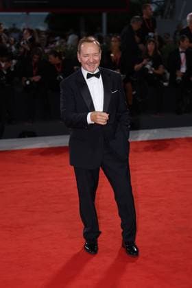 red carpet of the film Father Mother Sister Brother during the 82nd Venice Film Festival in Venice, Italy - 31 Aug 2025 American actor Kevin Spacey attends the red carpet of the film Father Mother Sister Brother at the Palazzo del Cinema during the 82nd Venice Film Festival. Venice Italy Copyright: x xMarcoxBaradax xSOPAxImagesx REDCARPETMOTHERFATHERSISTERBROTHER-50