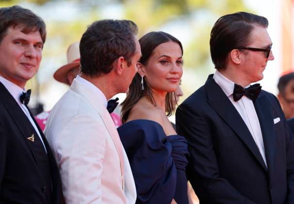 August 31, 2025, Venice, Italy: Andrei Zayats, Jude Law, Alicia Vikander and Paul Dano attend the premiere of The Wizard Of The Kremlin during the 82nd Venice International Film Festival at Palazzo del Cinema on the Lido in Venice, Italy, on 31 August 2025. Photo: Venice Italy - ZUMAm179 20250831_zep_m179_021 Copyright: xAlecxMichaelx