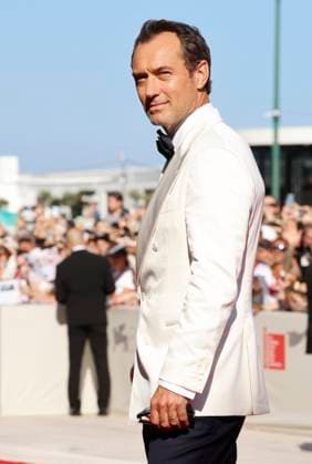 August 31, 2025, Venice, Italy: Jude Law attends the premiere of The Wizard Of The Kremlin during the 82nd Venice International Film Festival at Palazzo del Cinema on the Lido in Venice, Italy, on 31 August 2025. Photo: Venice Italy - ZUMAm179 20250831_zep_m179_084 Copyright: xAlecxMichaelx