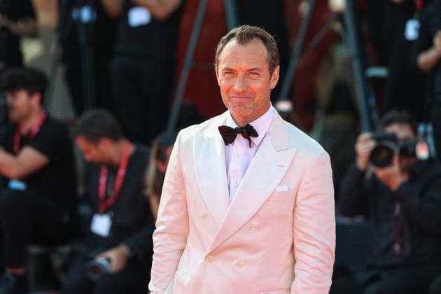 August 31, 2025, Venice, Veneto, Italy: The 82nd Venice Film Festival take place in Venice from August 27 to September 6, 2025. .Jude Law attend The Wizard of the Kremlin premiere red carpet Venice Italy - ZUMAt227 20250831_zip_t227_002 Copyright: xMarinaxTakimotox